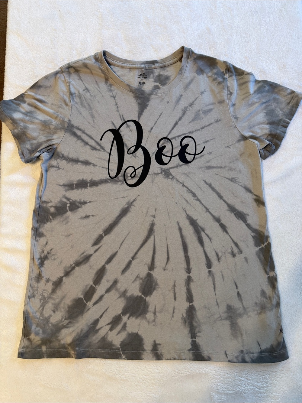 Celebrate It Gray Tie-Dye 'Boo' Short Sleeve Tee - Black Print